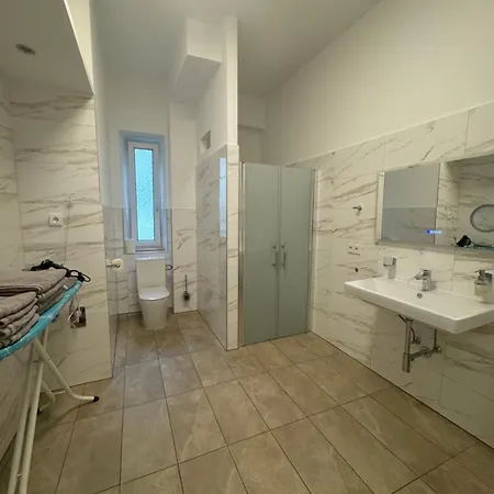 Am Hauptbahnhof Apartamento *